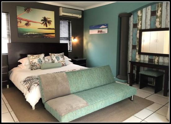 Room image 11