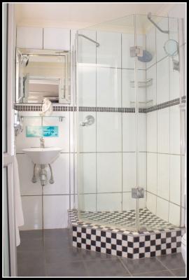 Room image 21
