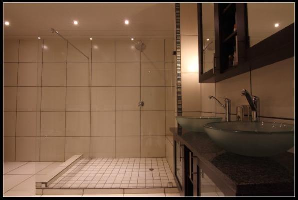Room image 32