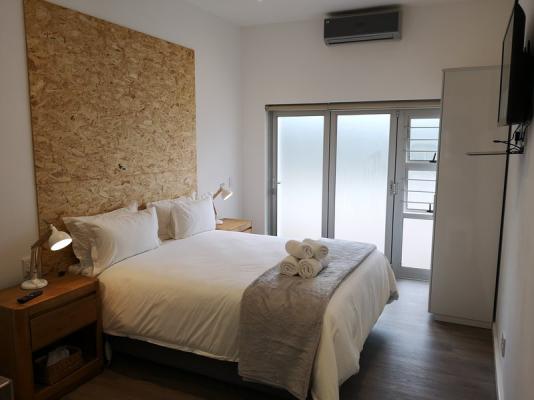 Room image 2