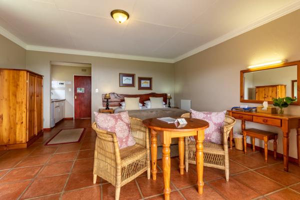 Room image 6