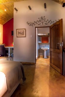 Room image 2