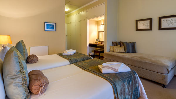 Porcupine Ridge Guest House