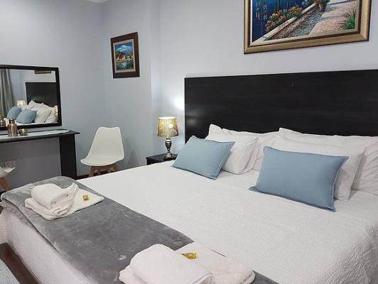 Room image 7