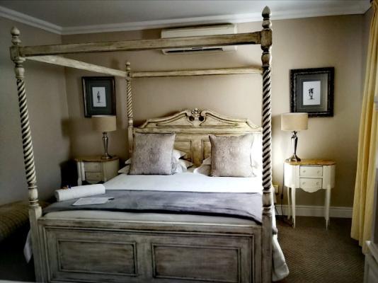 Room image 2
