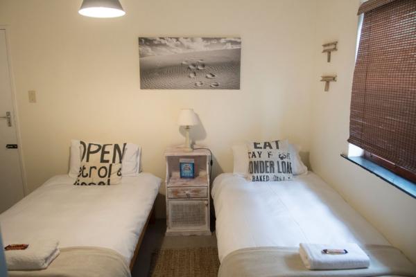 Room image 2