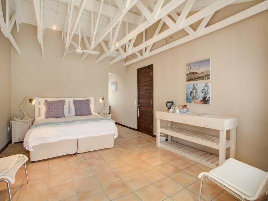Room image 1