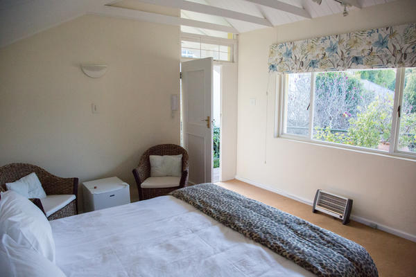Room image 10