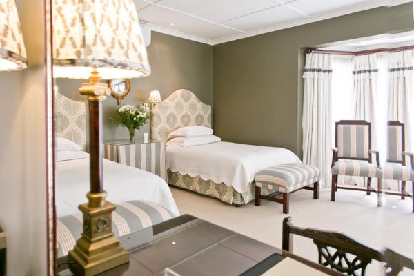 Room image 4