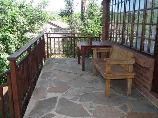 Thorn Tree Lodge