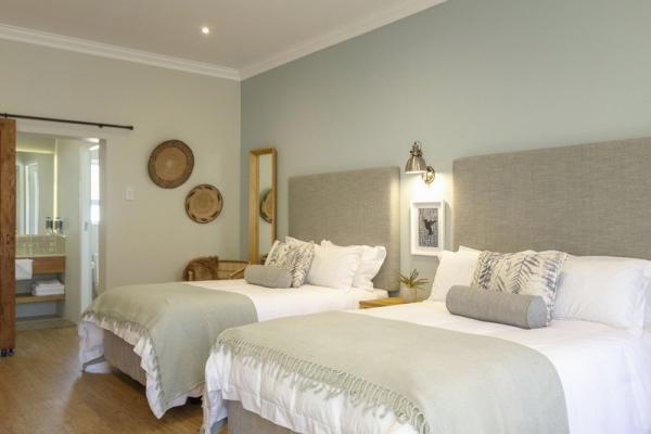 Room image 1