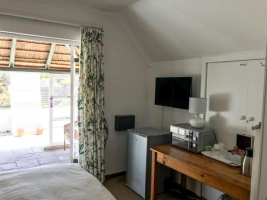Room image 7