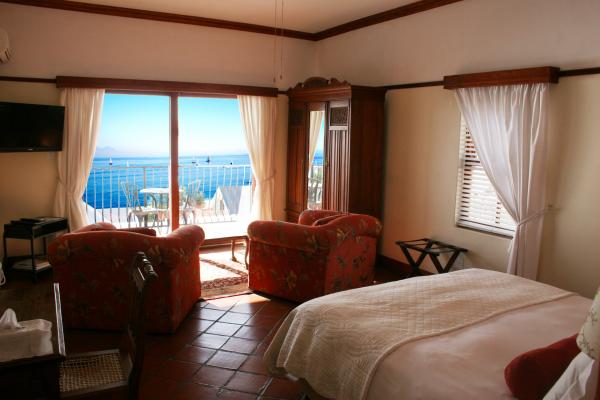Room image 5