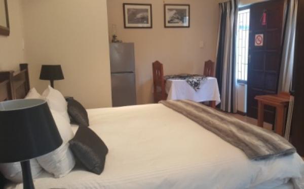 Room image 1