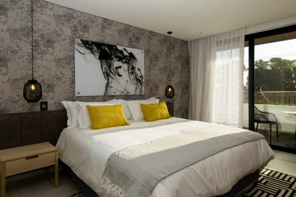 Room image 1