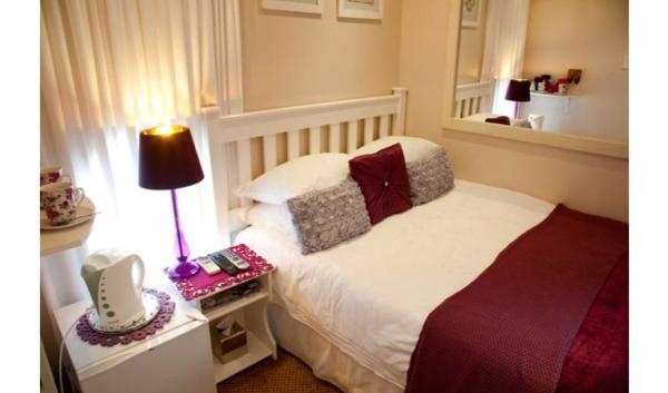Room image 9