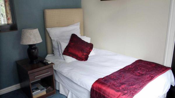 Room image 7