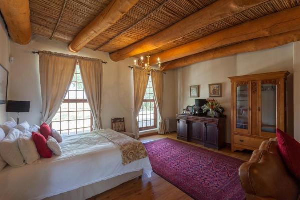 Room image 7