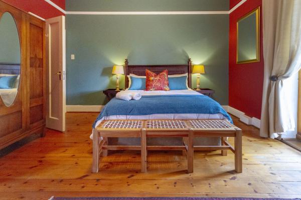 Room image 3
