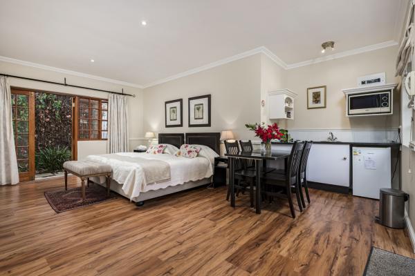 Room image 19