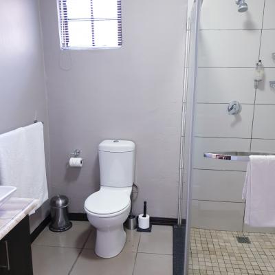 Room image 7
