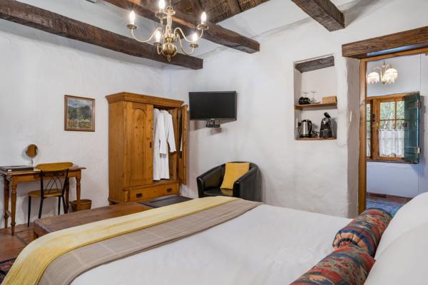 Room image 4