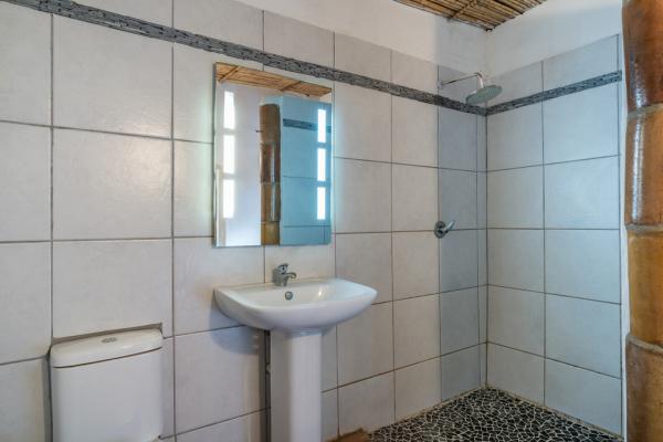 Room image 31