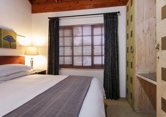 Room image 1