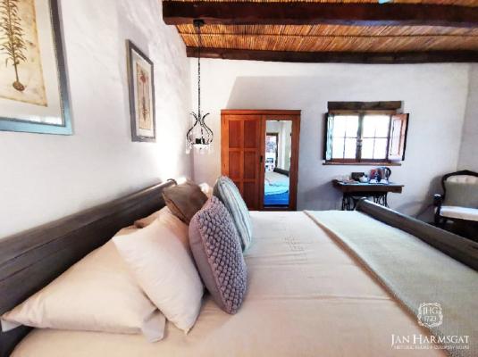 Room image 2