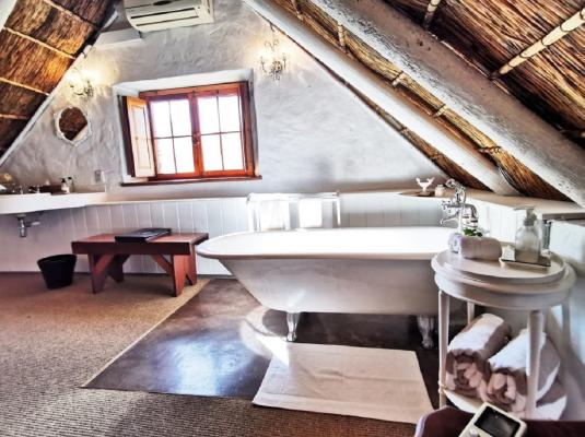 Room image 7