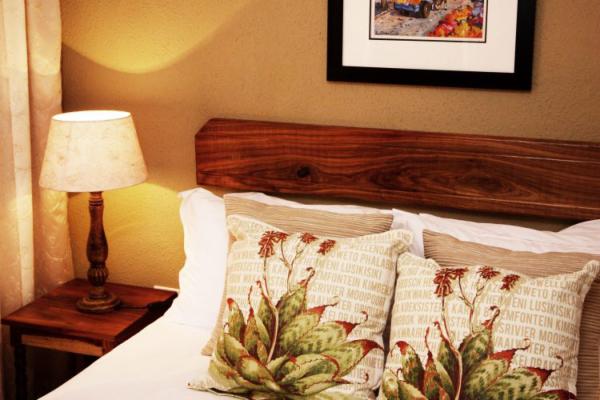 Room image 4