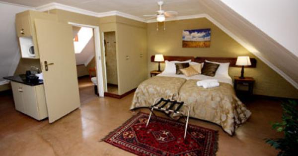 Room image 8
