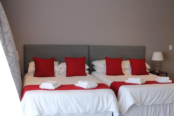 Room image 1
