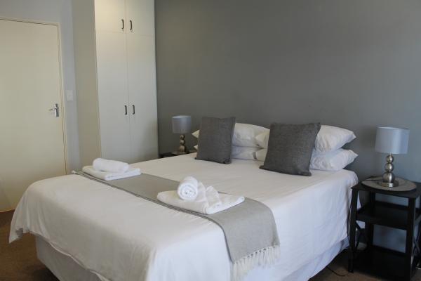 Room image 1