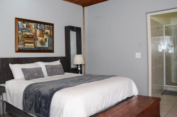 Room image 2