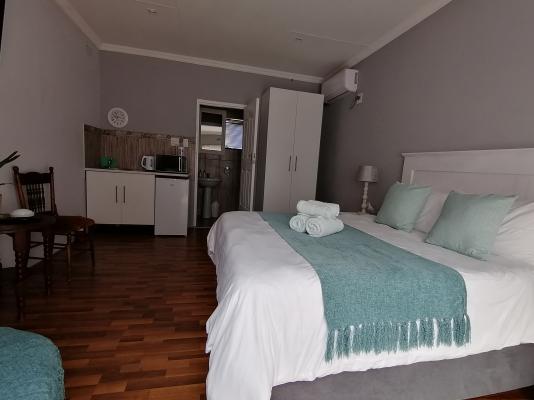 Room image 3