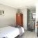 Dive Inn - 142509
