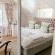 Honeymoon Suite 