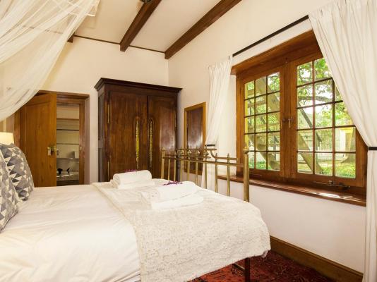 Room image 1