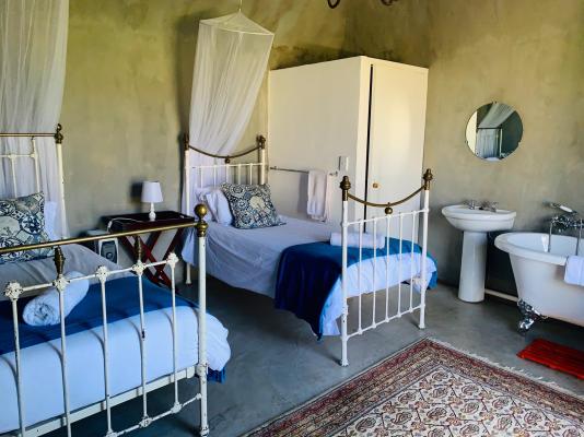 Room image 2