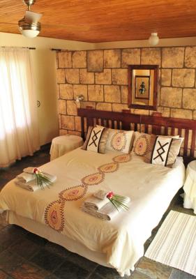 Room image 1