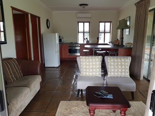 Room image 4