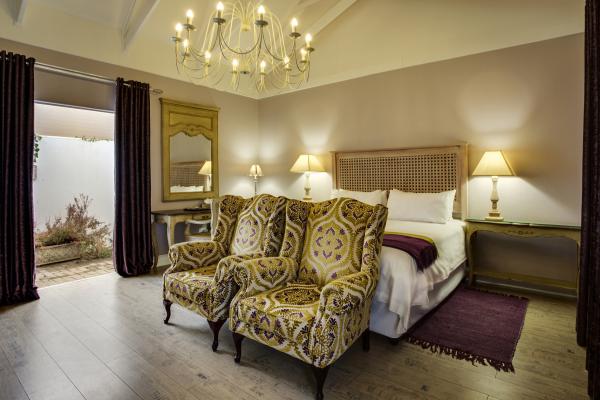 Room image 5