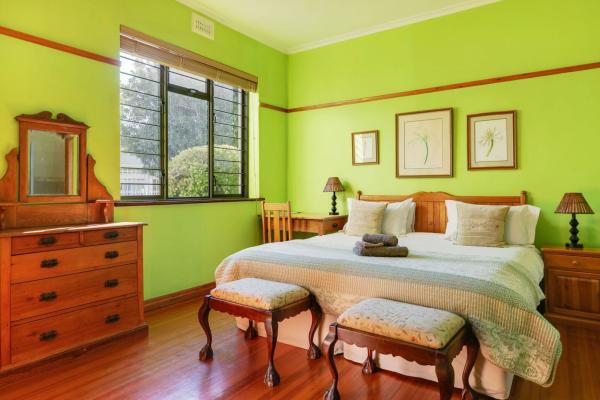 Room image 1