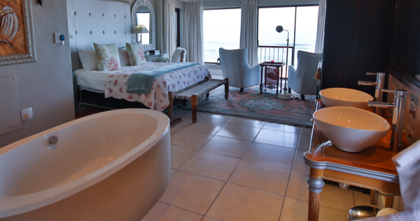 Room image 1