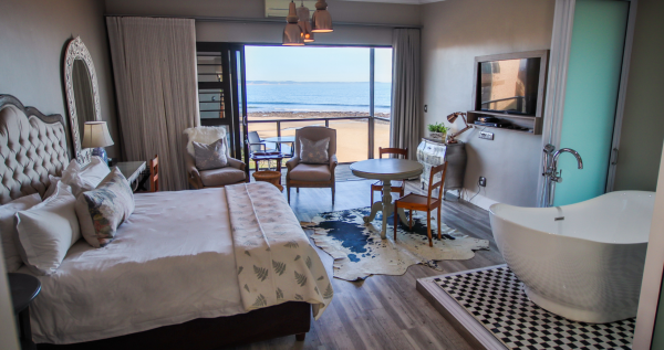 Room image 9