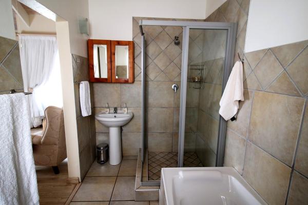 Room image 2