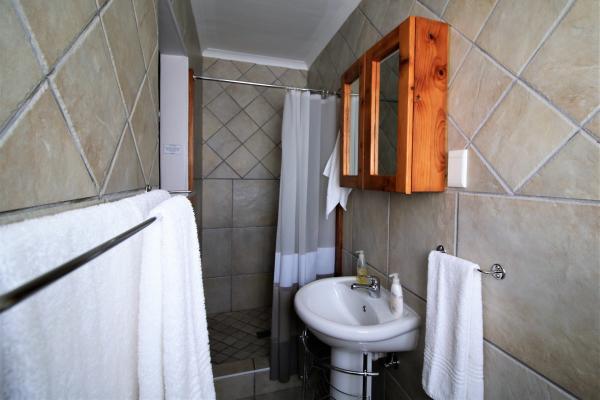Room image 14