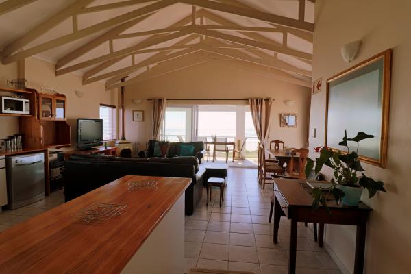Room image 5