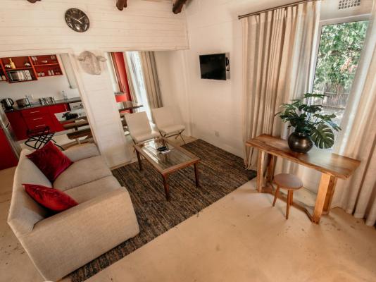 Room image 3